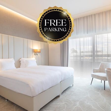 Hotel Gerardus Segedin Dış mekan fotoğraf