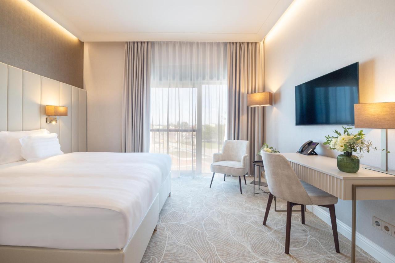 Hotel Gerardus Segedin Dış mekan fotoğraf