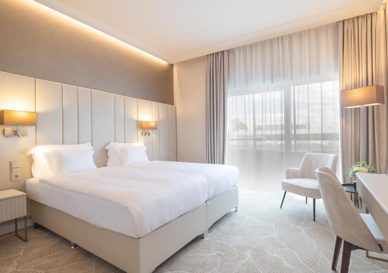 Hotel Gerardus Segedin Dış mekan fotoğraf