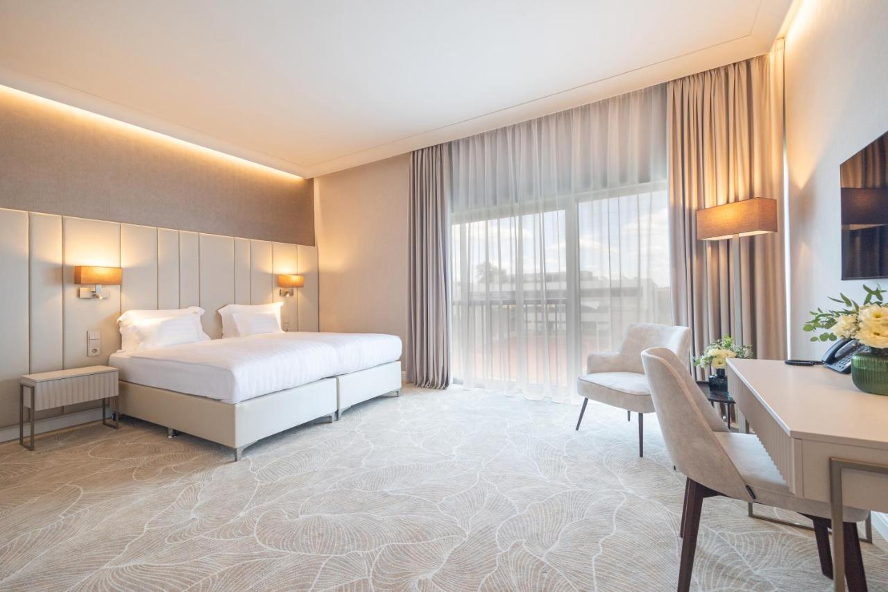 Hotel Gerardus Segedin Dış mekan fotoğraf