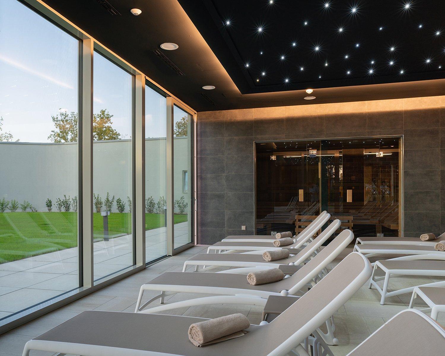 Hotel Gerardus Segedin Dış mekan fotoğraf