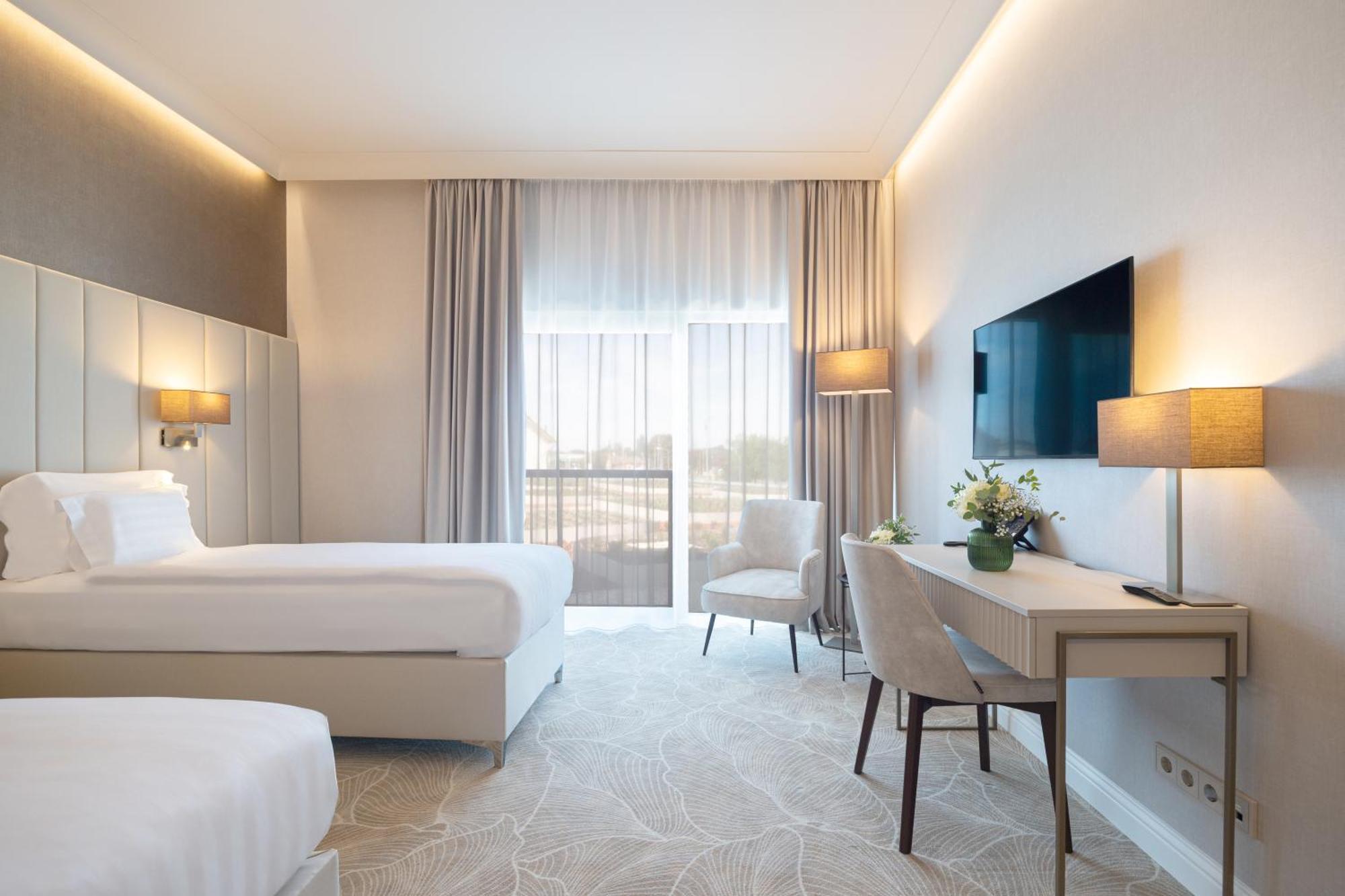 Hotel Gerardus Segedin Dış mekan fotoğraf